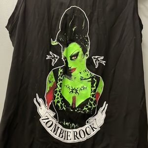 Too Fast Zombie Sleeveless hoodie M